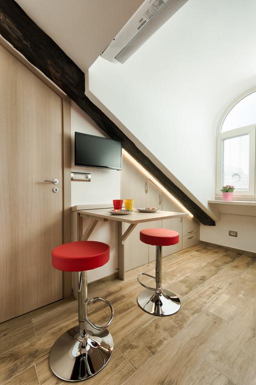 Multifunctional Stylish Studio تورينو المظهر الخارجي الصورة